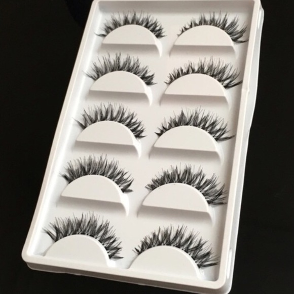 💕NEW💕 5 Pairs False Eyelashes - Picture 2 of 2