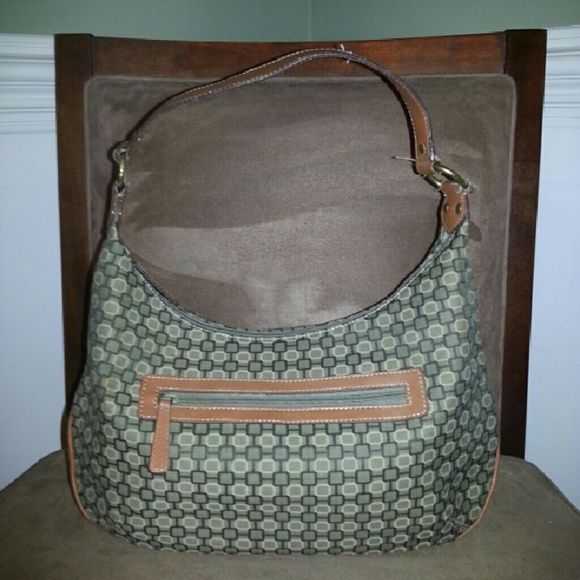 BOGO -OR- 5 for $12 Nine west purse