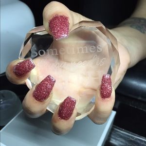 Meet your Posher, Claudia