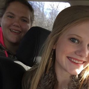 Meet your Posher, Hailey