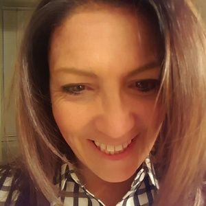 Meet your Posher, Tina