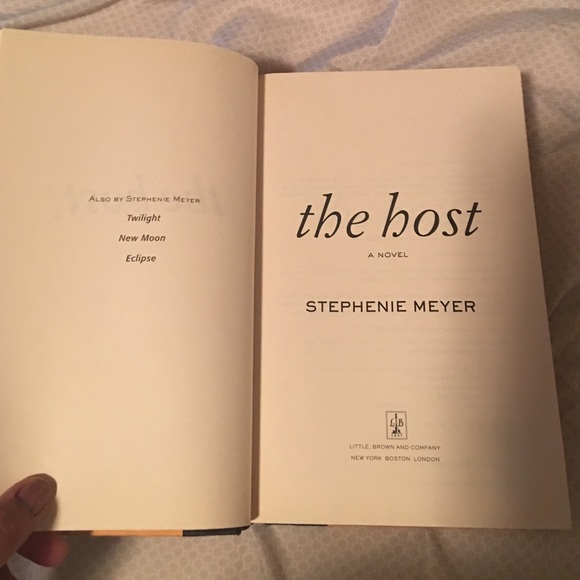 The Host - Picture 2 of 3