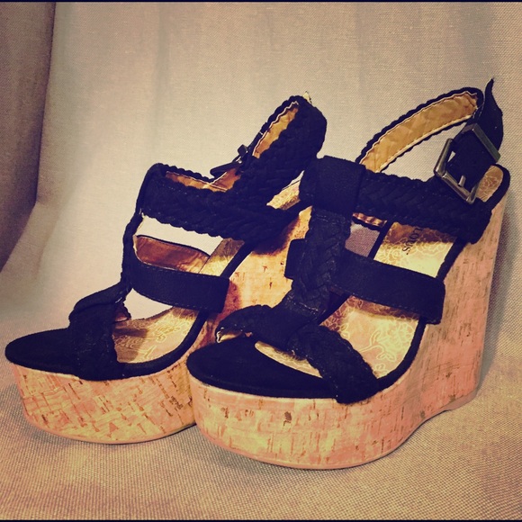 Black and Tan wedges