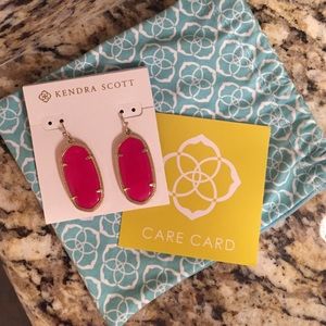 Kendra Scott Elle earrings