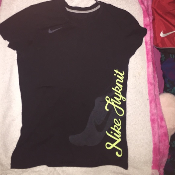 Nike FlyKnit DRI-FIT