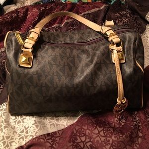 Michael Kors purse