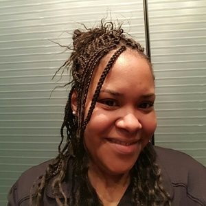 Meet your Posher, Toni