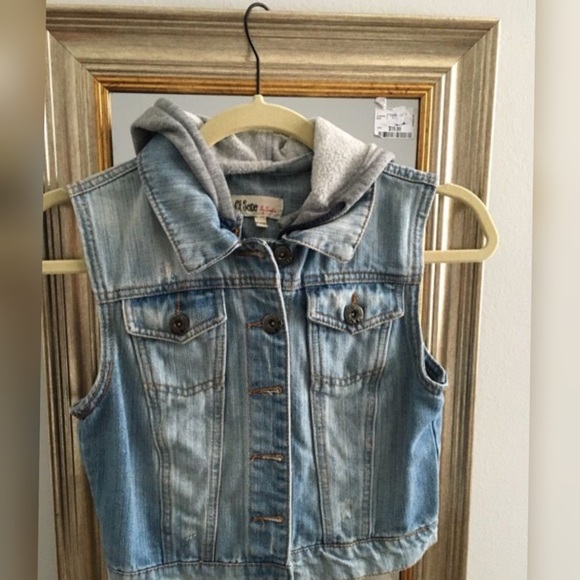 vest