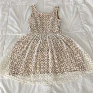 elegant lace dress
