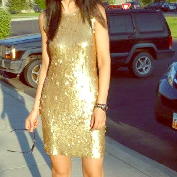 Michael Kors Dresses & Skirts - Michael Kors Gold Sequins Empty Back Dress