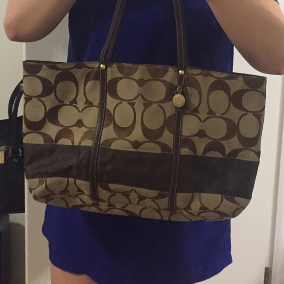 Coach signature brown shoulder bag tote - Picture 2 of 4