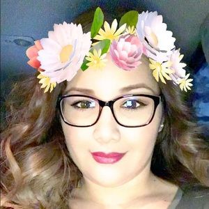 Meet your Posher, Esther