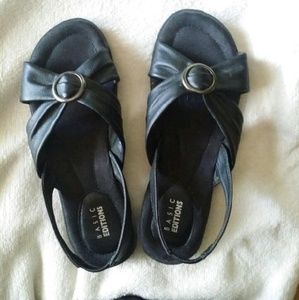 Basic Edition Sandals