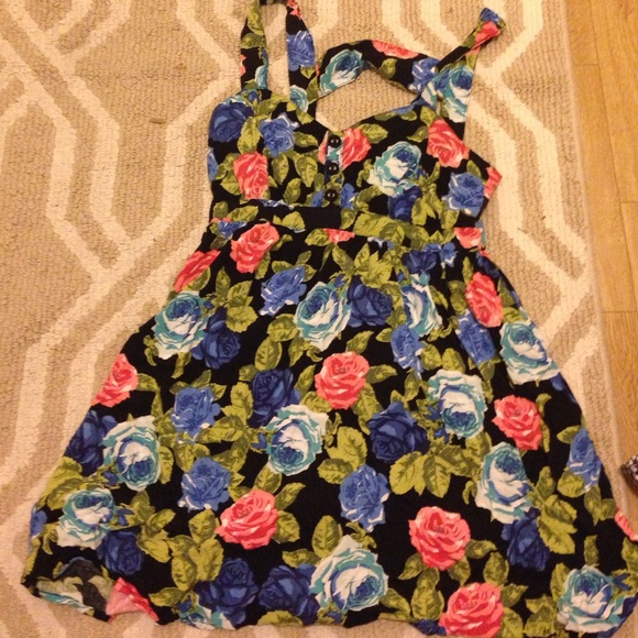 Summer floral tank top from Forever 21