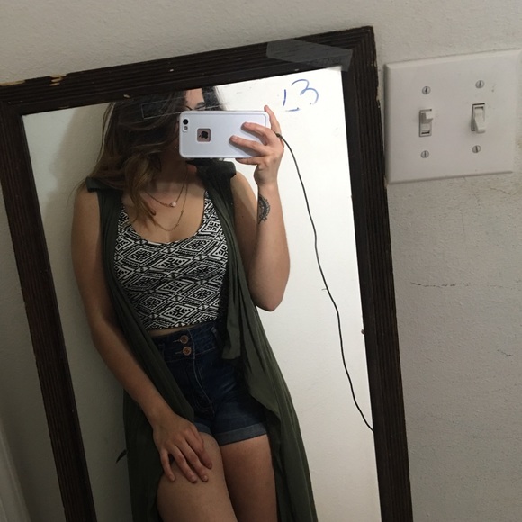 Tribal pattern crop top!