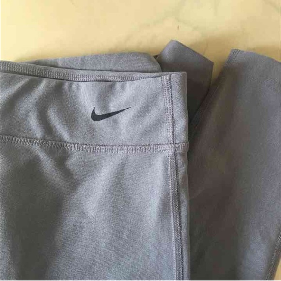 Nike leggings