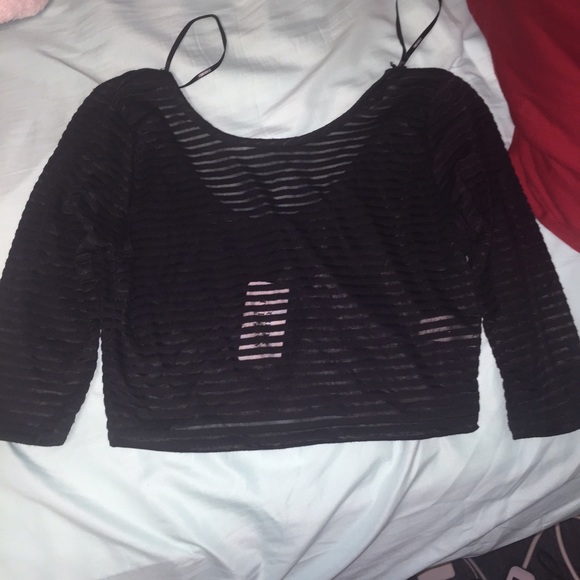 Black crop top