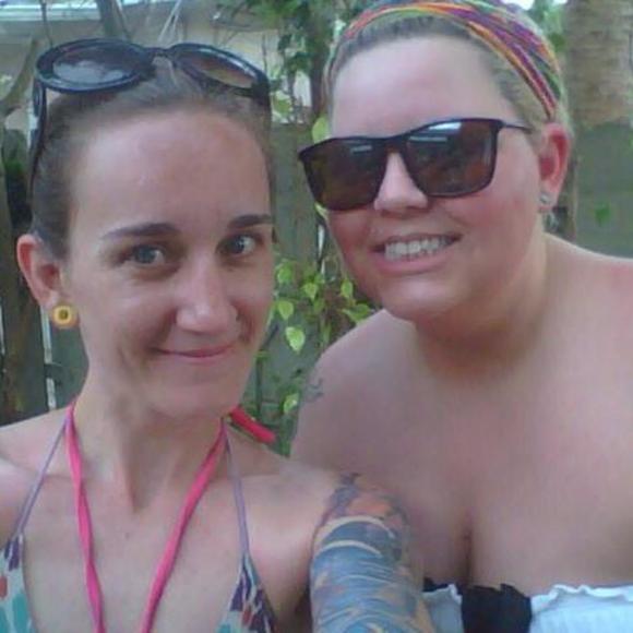 Meet your Posher, Toni