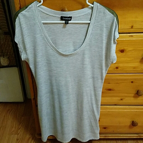 Bebe long shirt with zipper sleeves see pics!!