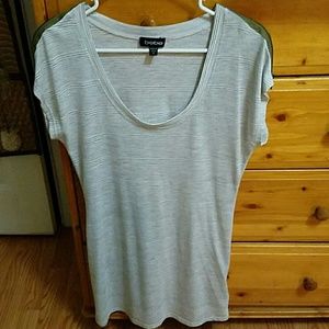 Bebe long shirt with zipper sleeves see pics!!