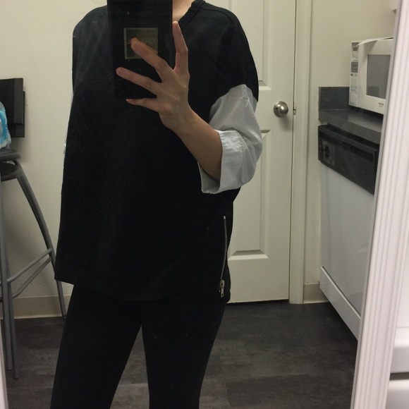 BLACK AND WHITE TOP🔴🔴🔴 FINAL PRICE!! 🔴🔴🔴 - Picture 4 of 4