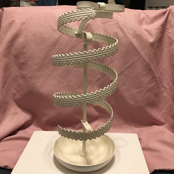 Earring hanger/organizer tray