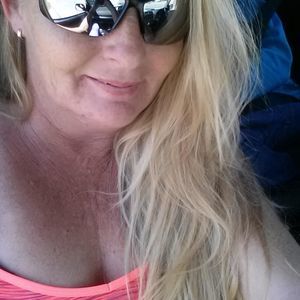 Meet your Posher, Rose