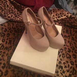 Brand new nude heels 5inch heel with platform