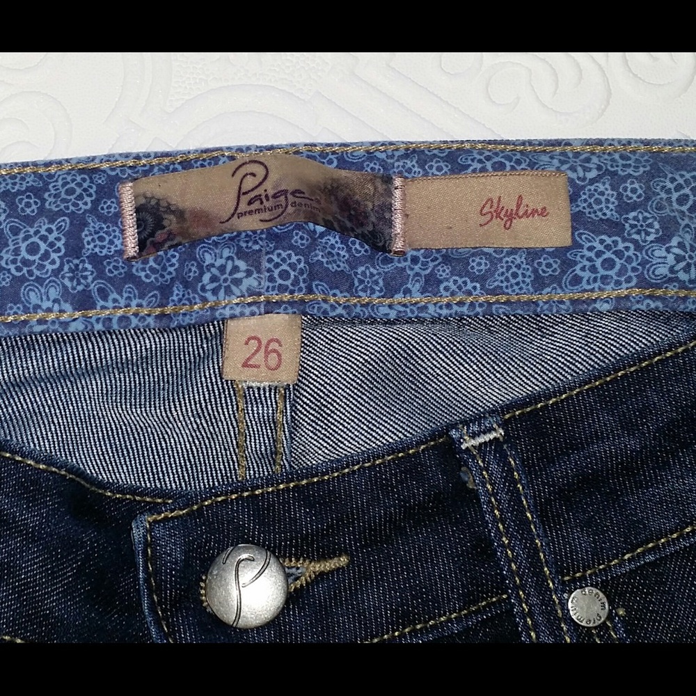 Paige skinny jeans excellent condition