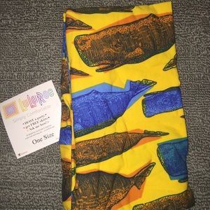 LuLaRoe leggings OS whales