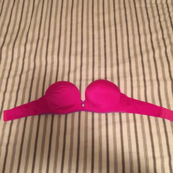 Strapless Victoria Secret BombShell 💣💣💣💣💣