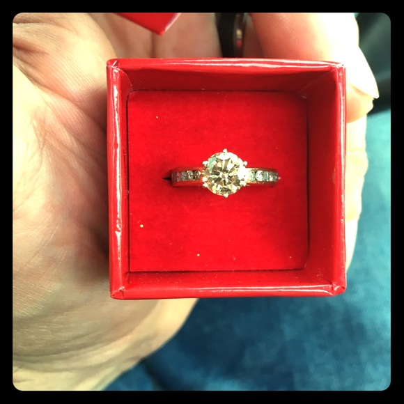 Genuine Natural Brown/Amber 1.06ct  Diamond Ring