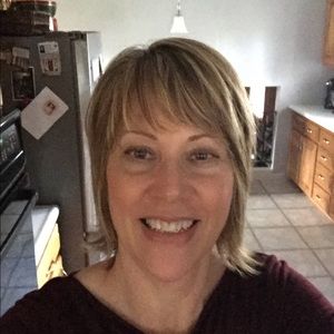 Meet your Posher, Laurel