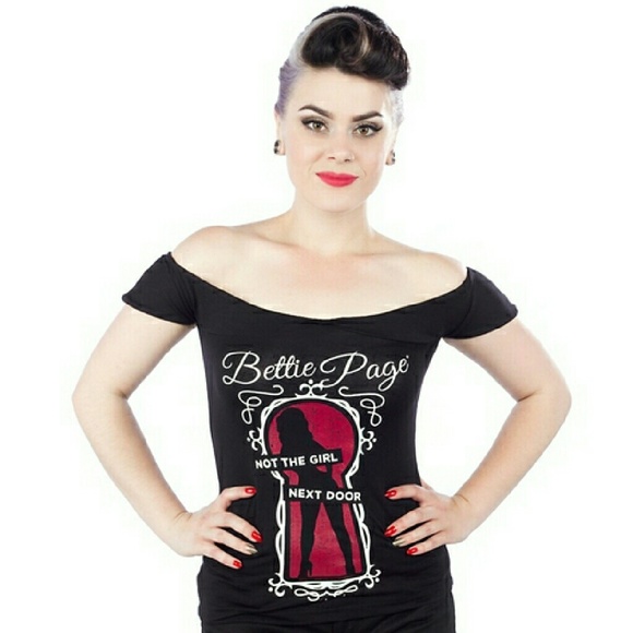 Sourpuss Bettie Page off the shoulder tee