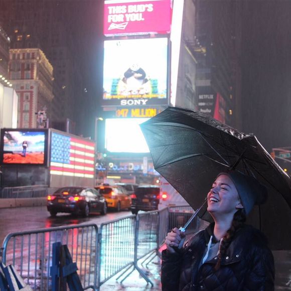 Meet your Posher, Becky - Picture 1 of 1