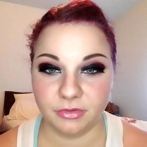 Meet your Posher, Nikky