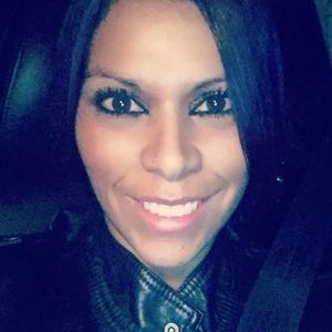 Meet your Posher, Ofelia