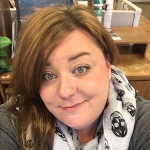 Meet your Posher, Corrie