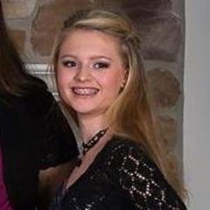 Meet your Posher, Alexia