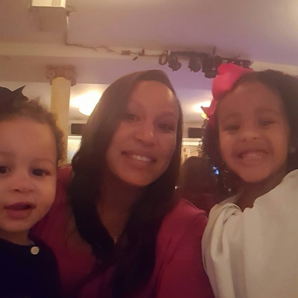 Meet your Posher, Tara