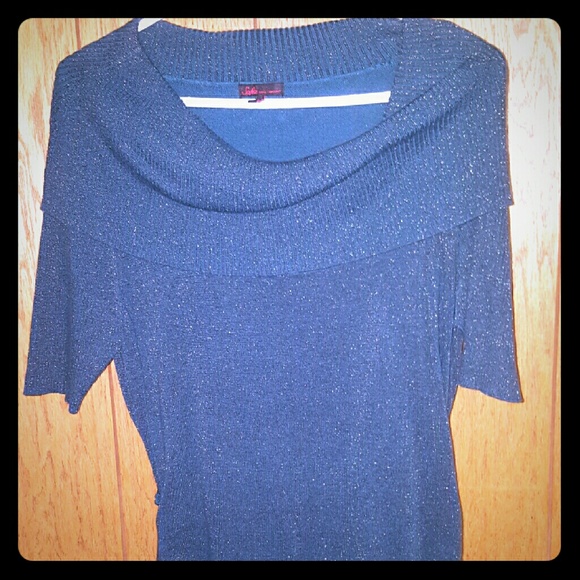 Green Sparkly knit top