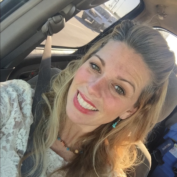 Meet your Posher, Maggie