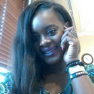 Meet your Posher, Shauna