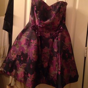 Betsy Johnson dress