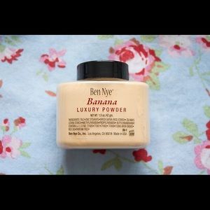 New Ben Nye Banana Powder
