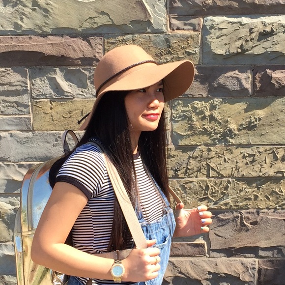 Tan wood hats