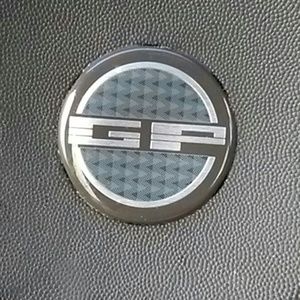 Meet your Posher, Regina