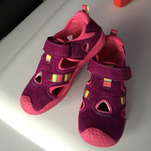 Girls water safe shoes -US size 12-12.5 EU SIZE 29
