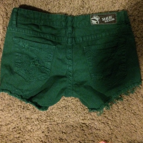 Shorts - Picture 2 of 2