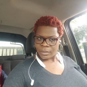 Meet your Posher, Erika